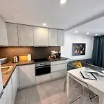 דירה Exclusive - Edifico Paraiso *